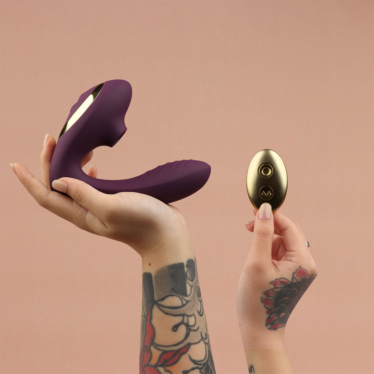 Tracy's Dog - OG 2 Clitoral Sucking and G-spot Vibrator Purple