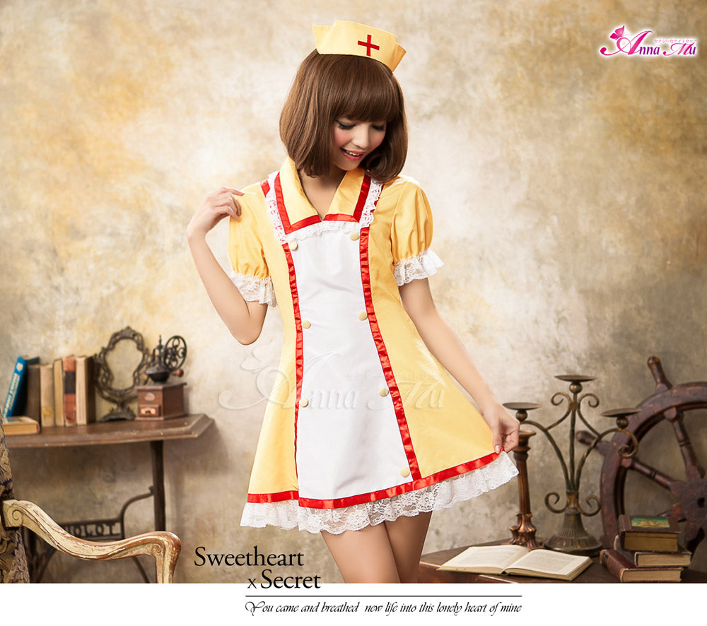 Anna Mu - Fantasy Nurse Experience Cosplay Yellow