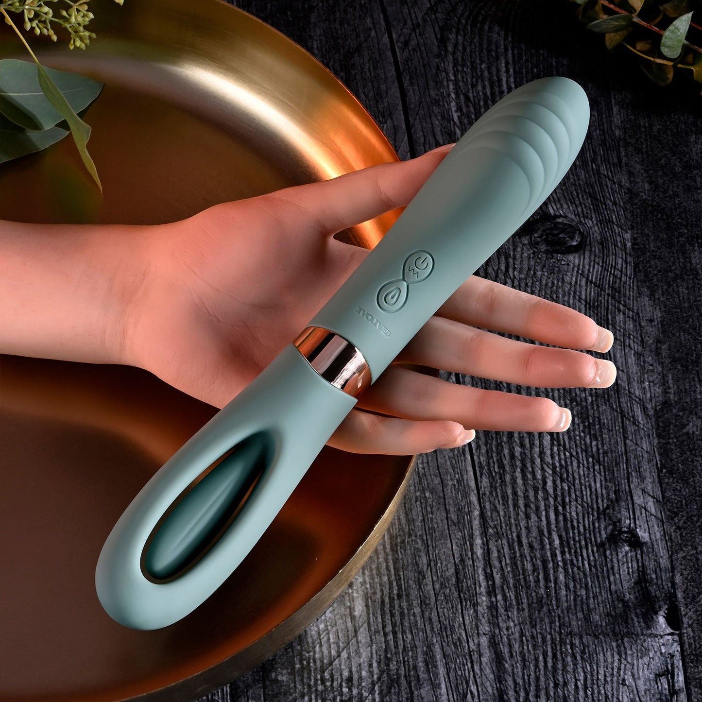 Evolved - Chick Flick Curved Silicone G-spot and Clitoral Vibrator