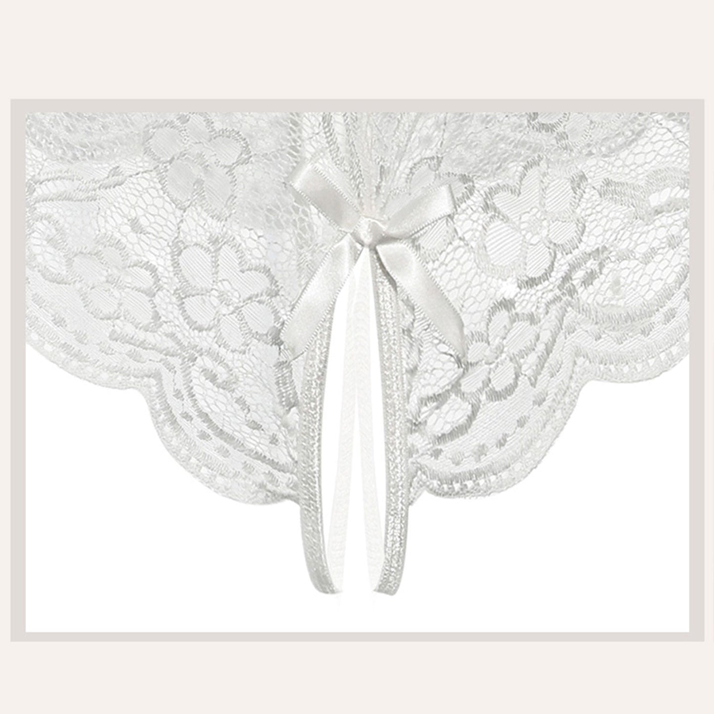 Fee Et Moi - Sensual Floral Lace Crotchless Bodysuit White XL