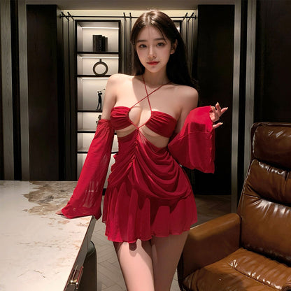 Fee Et Moi - Gaun Mini Beropol Guntingan Merah Jarang Seksi