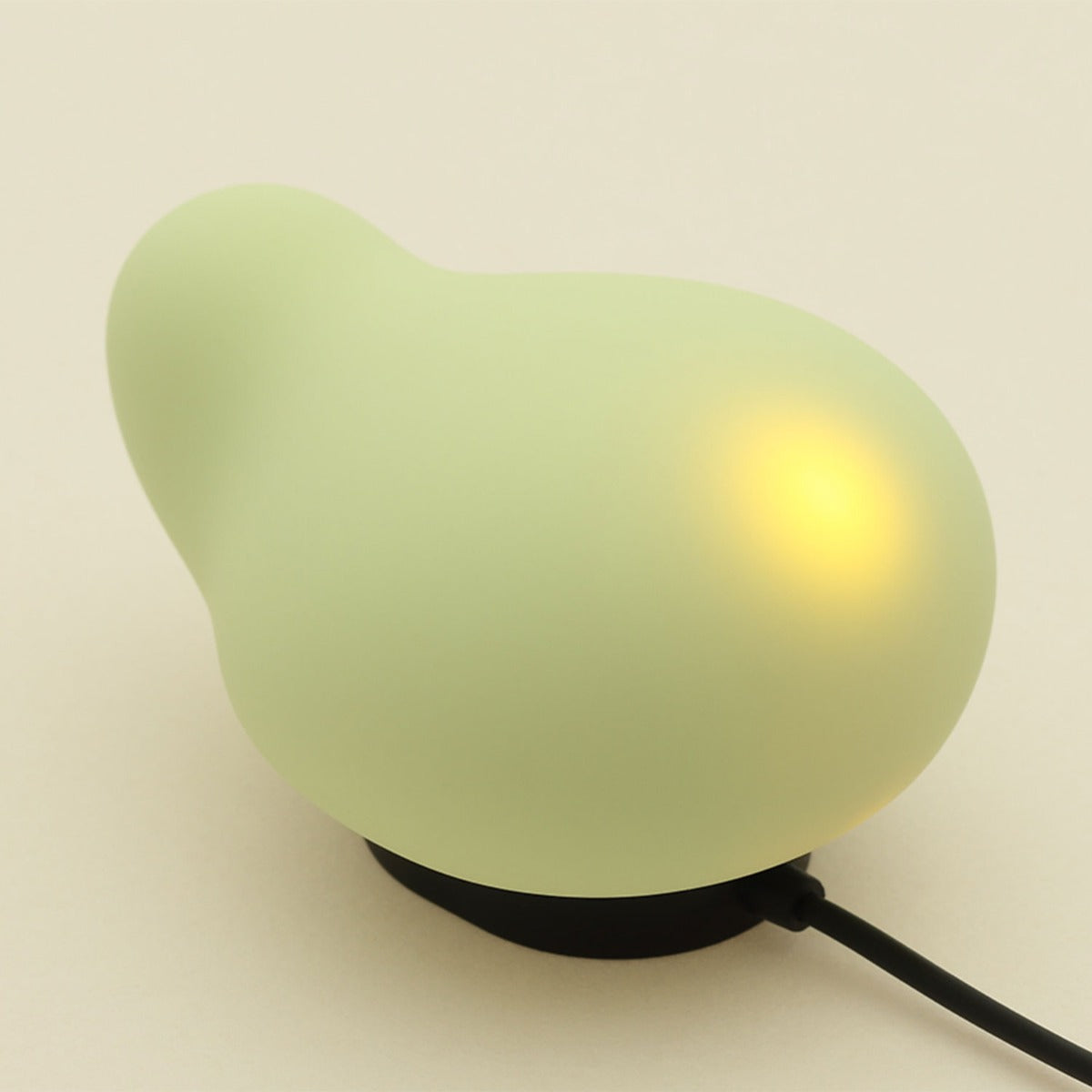 Iroha - Midori Rechargeable Silicone Clitoral Vibrator