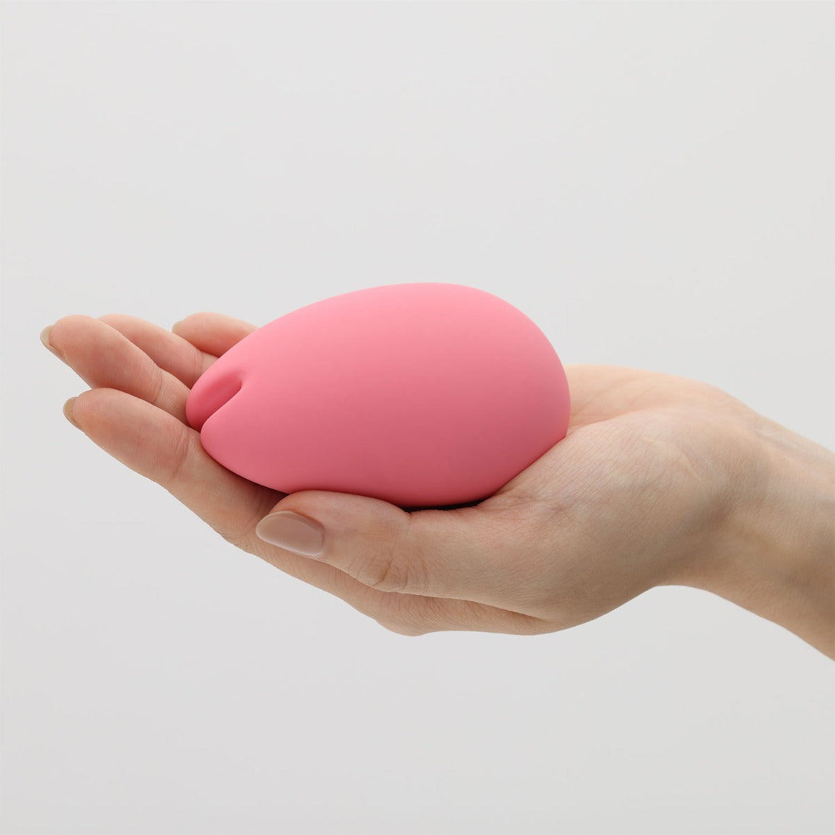 Iroha - Hinazakura Rechargeable Clitoral Vibrator Nadeshiko