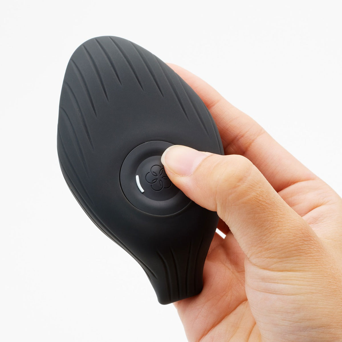 Iroha - Plus Yoru Rechargeable Silicone Clitoral Vibrator